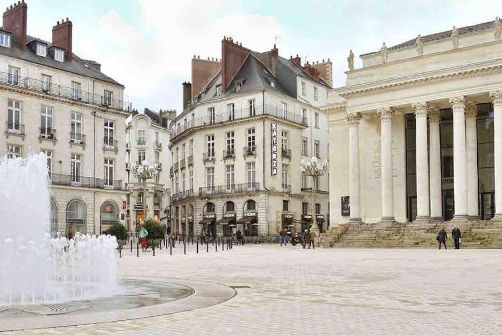Bel Appartement Dans L'Hyper Centre De Nantes Exterior foto